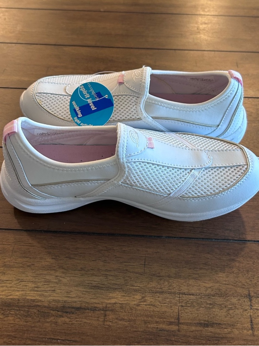 Easy Spirit Slip On Sneakers Spirit Level Walking Light Activity White 7 1/2 W - Picture 3 of 8